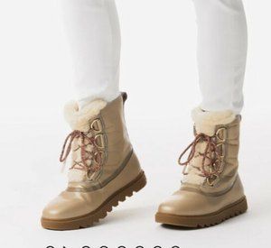 New Sorel JOAN OF ARCTIC NEXT LITE LUX BOOT size  6.5 Fungi Gold Leather Fur